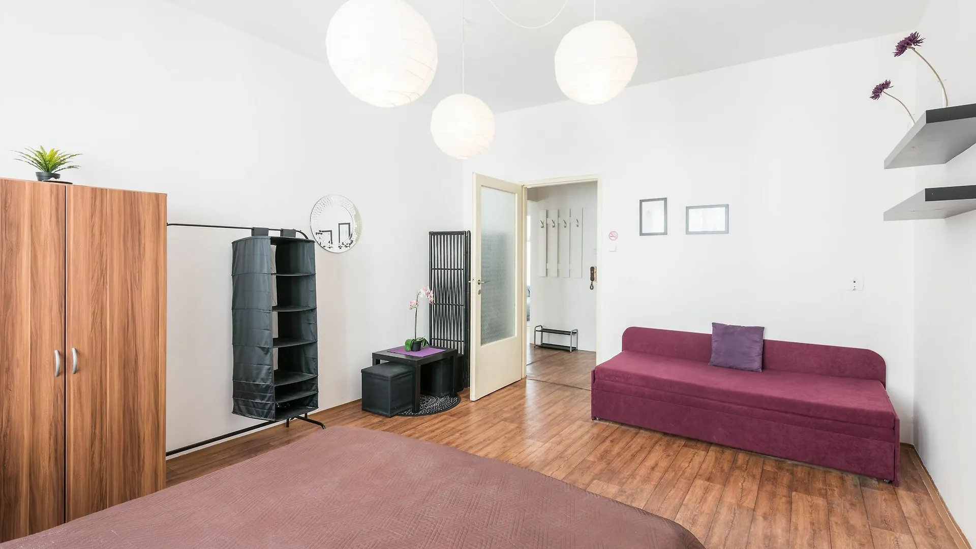 Apartment Na Zborenci 10 Prag Çek Cumhuriyeti