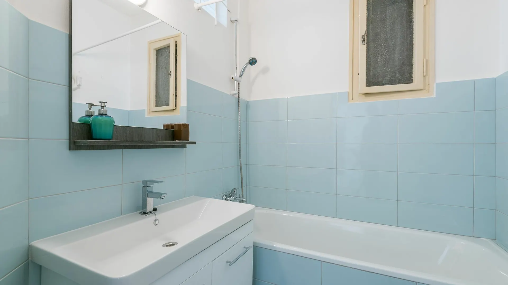 Apartment Na Zborenci 10 Prag Çek Cumhuriyeti