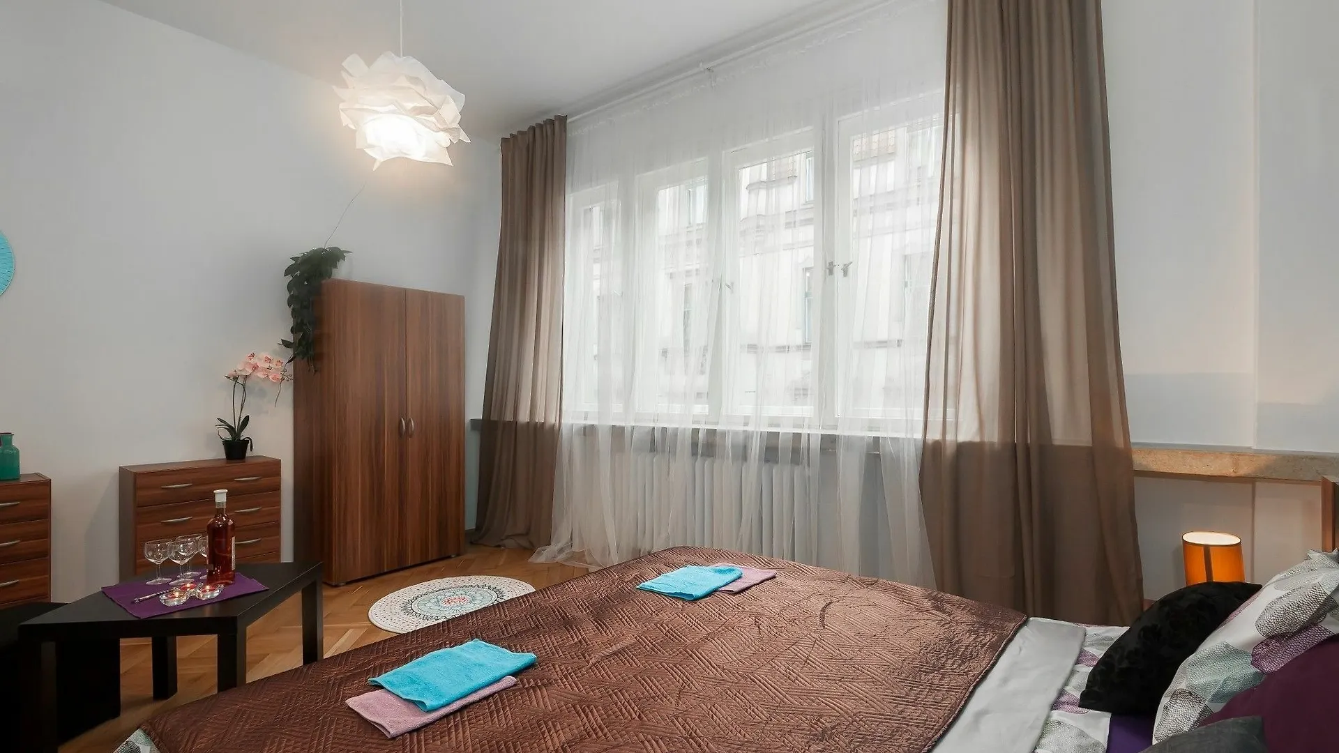 Apartment Na Zborenci 10 Prag Çek Cumhuriyeti