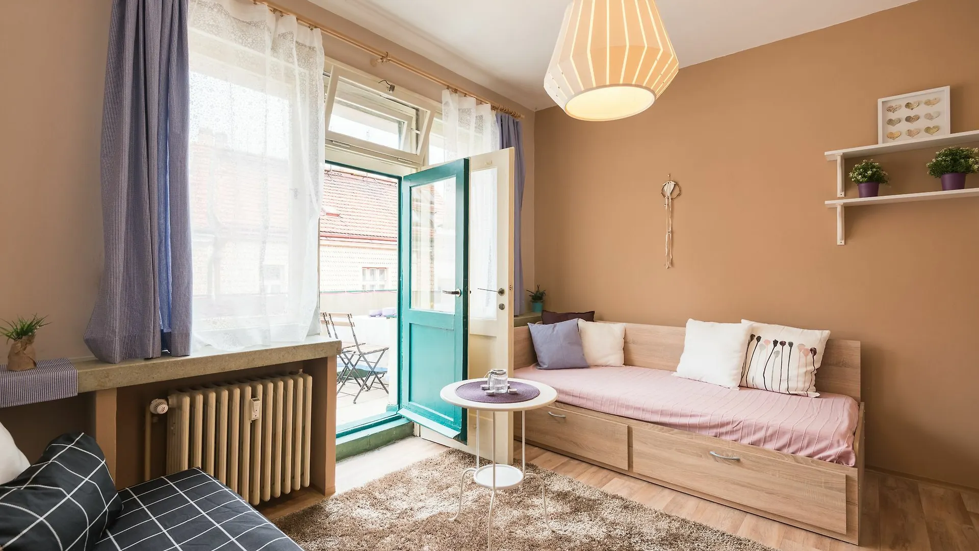 Apartment Na Zborenci 10 Prag